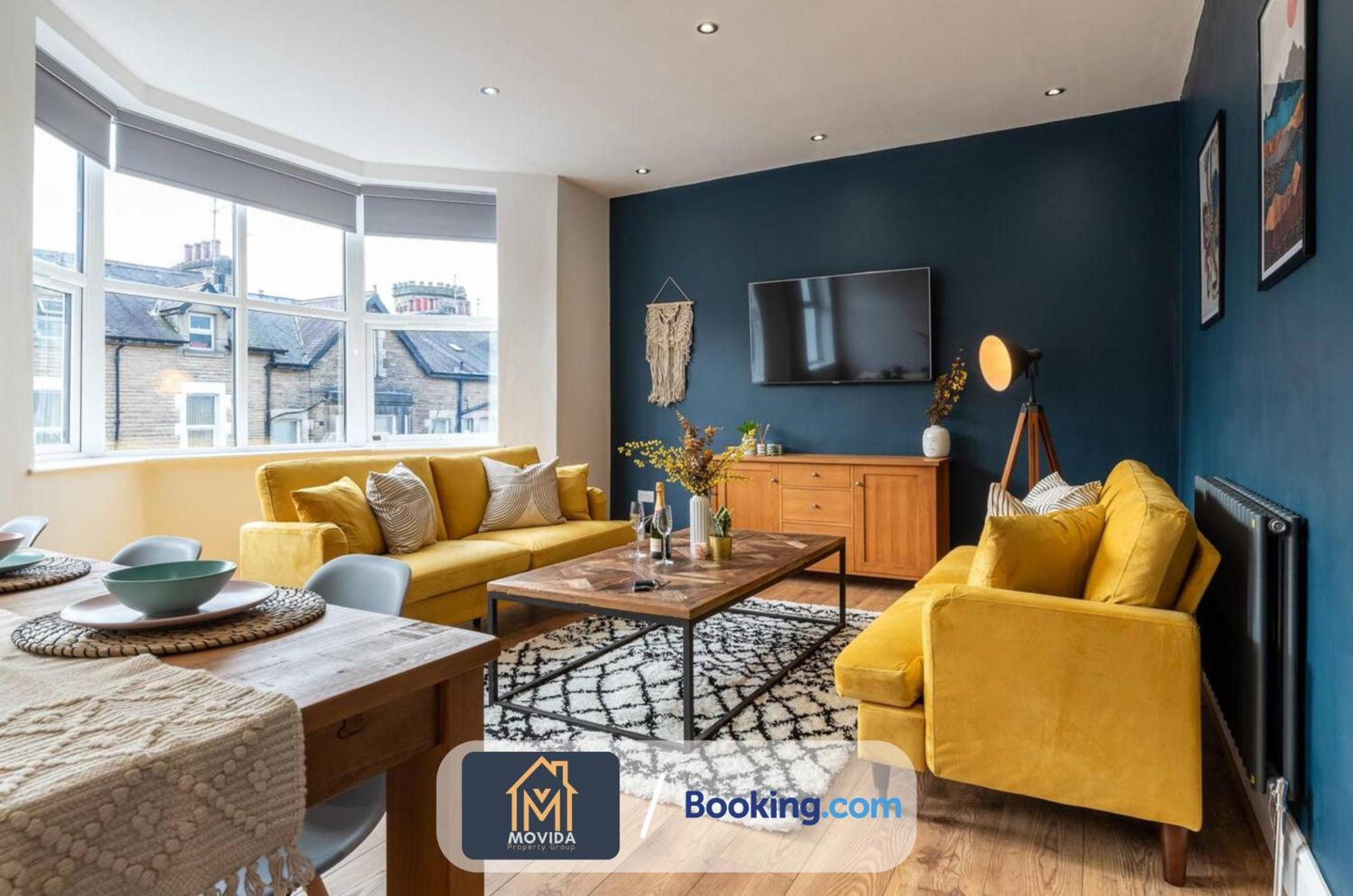 Central Elegant Three Bed Duplex By Movida Property Group Short Lets & Serviced Accommodation Harrogate Bagian luar foto
