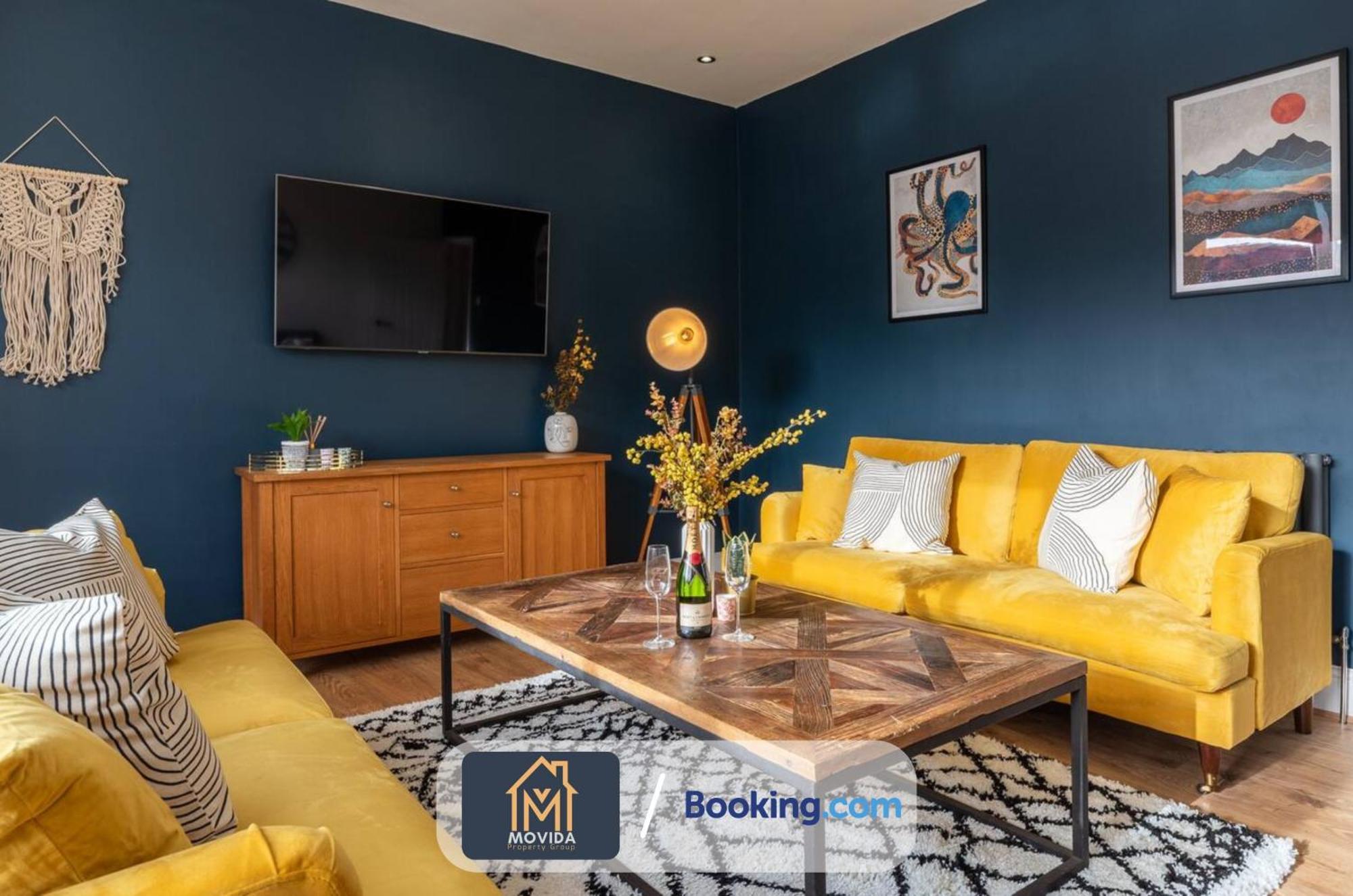 Central Elegant Three Bed Duplex By Movida Property Group Short Lets & Serviced Accommodation Harrogate Bagian luar foto