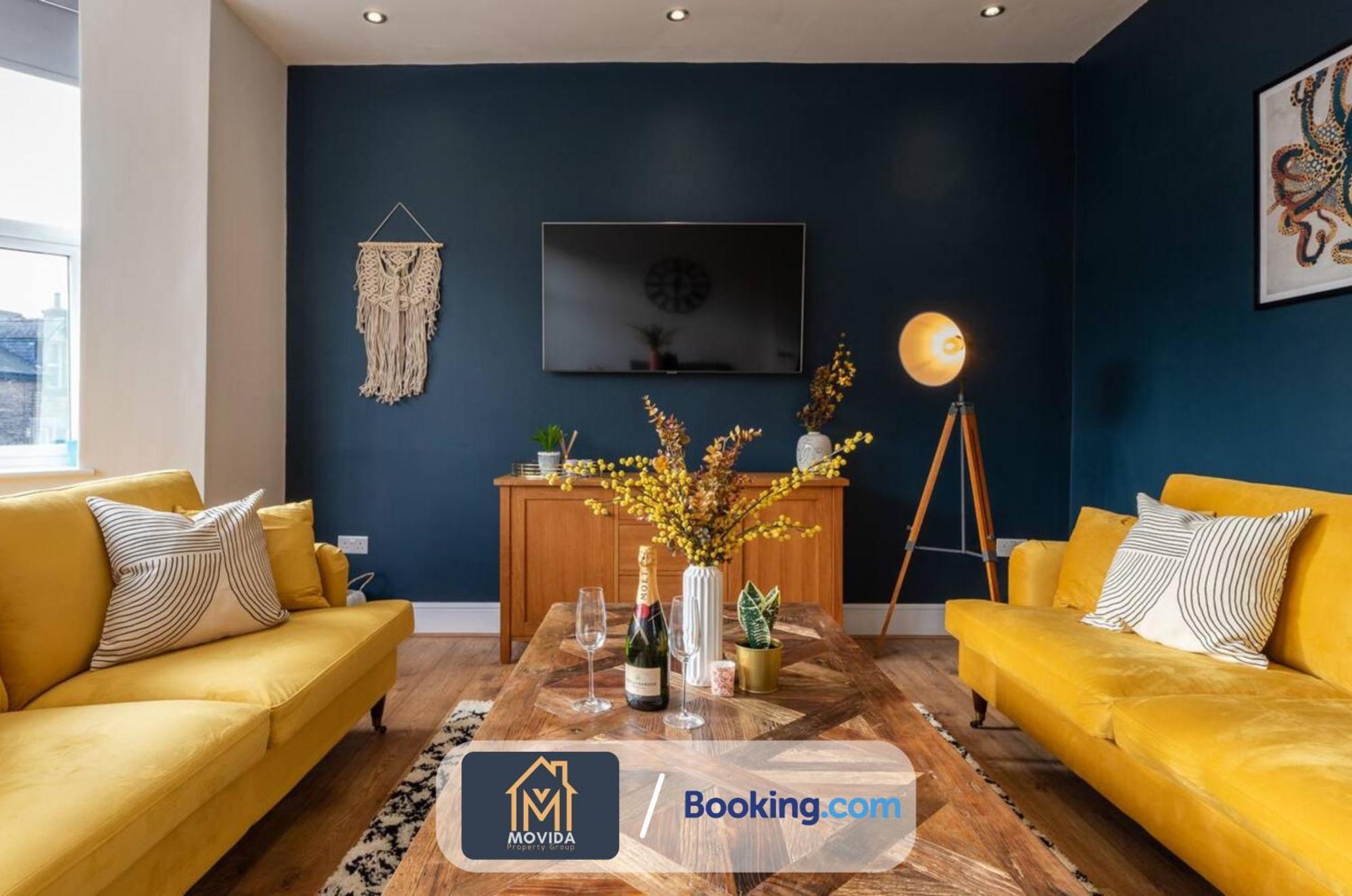 Central Elegant Three Bed Duplex By Movida Property Group Short Lets & Serviced Accommodation Harrogate Bagian luar foto