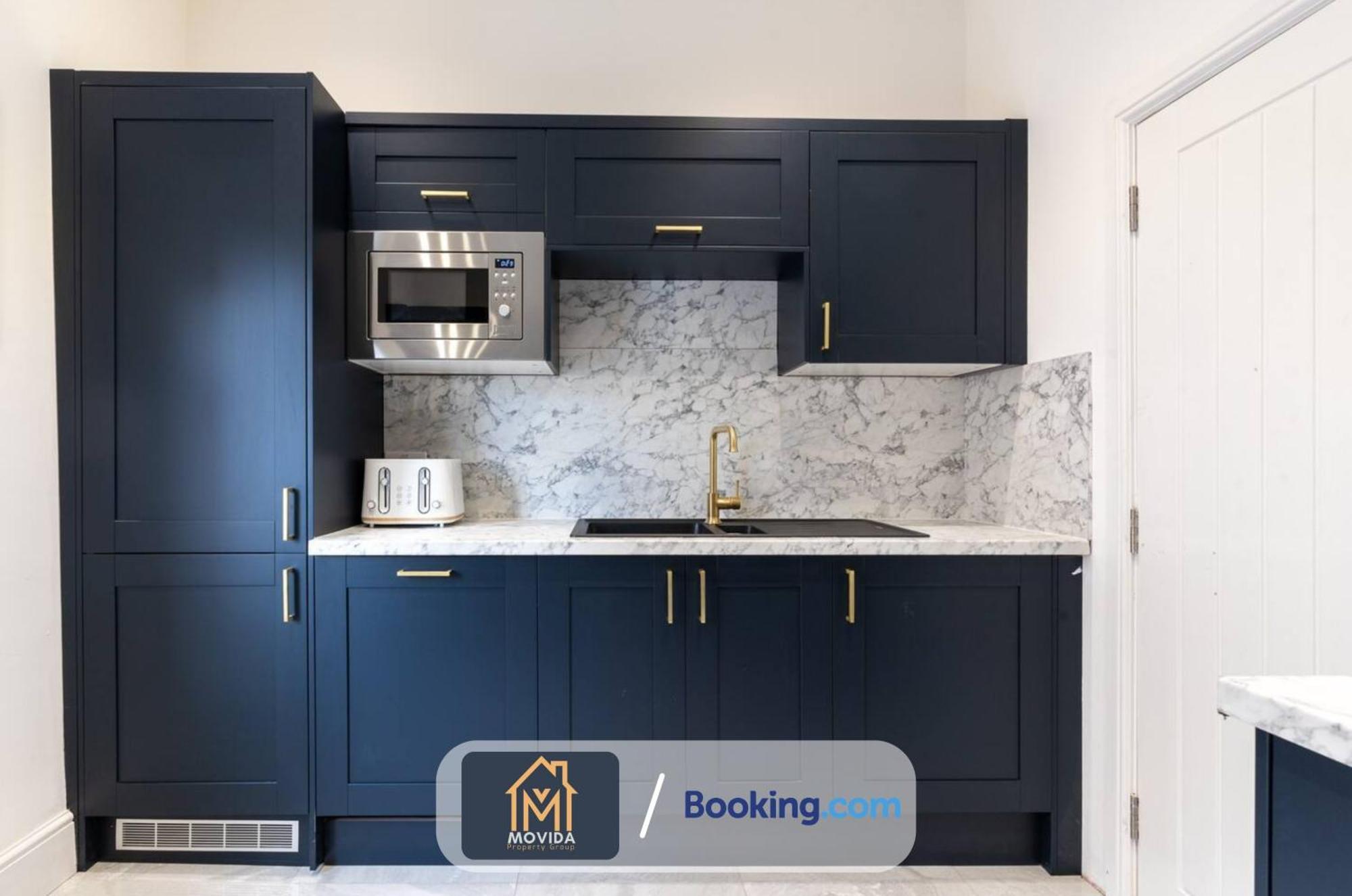 Central Elegant Three Bed Duplex By Movida Property Group Short Lets & Serviced Accommodation Harrogate Bagian luar foto